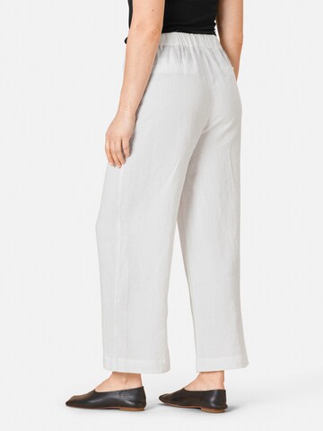 Loosefit Pantalon 'MAParini' Masai en blanc