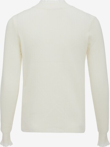 Pull-over nelice en blanc