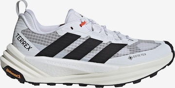 ADIDAS TERREX Poolsaabas 'Freehiker 3', värv valge: eest vaates