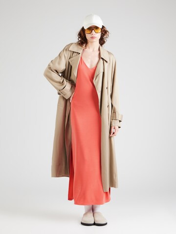 Rochie de vară 'Leslee' de la mbym pe portocaliu