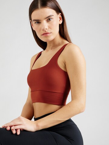 Varley Bustier Sport bh 'Let's Move Ryan' in Rood: voorkant