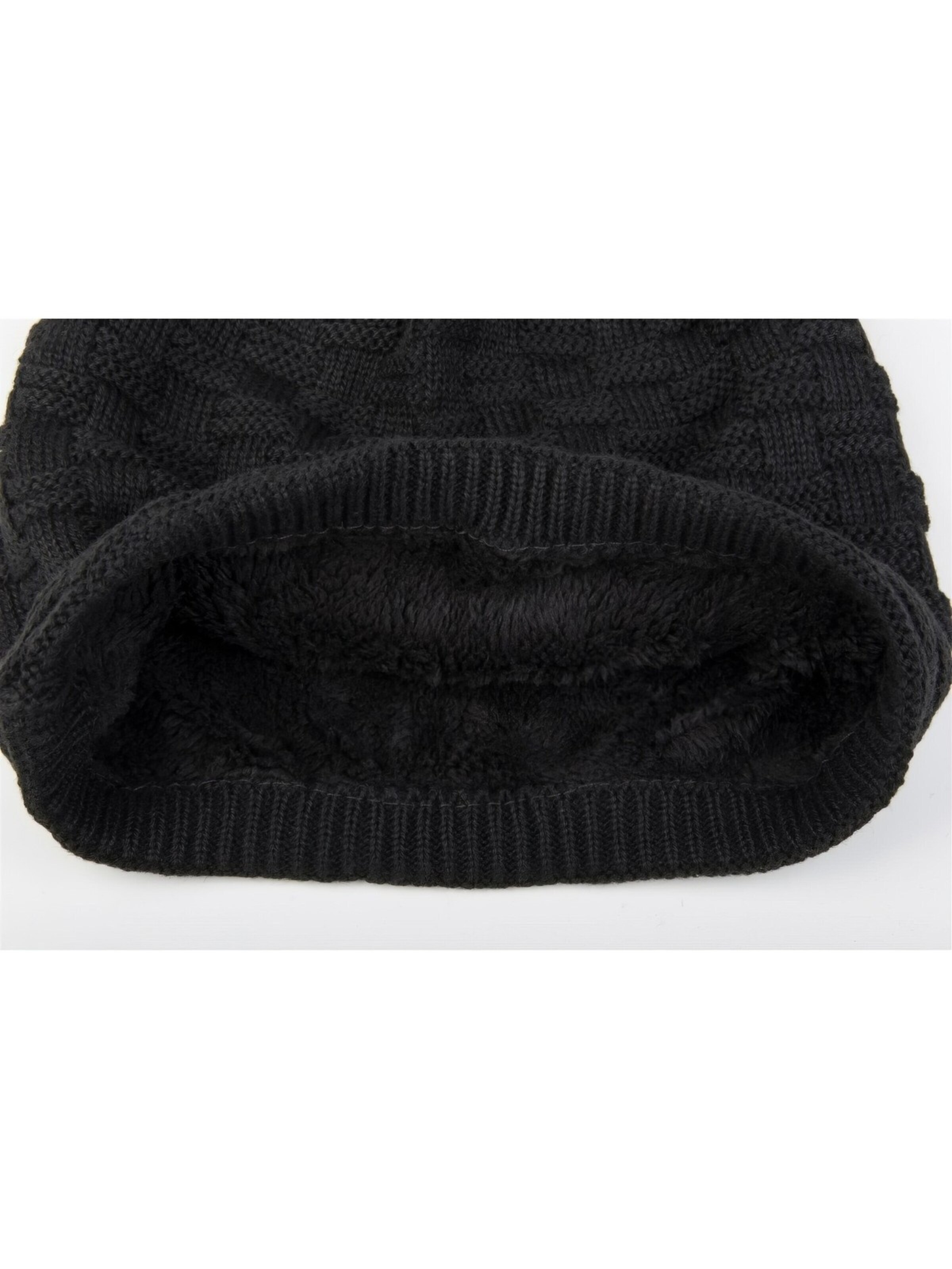 styleBREAKER Mütze 'Feinstrick Beanie mit Flecht Muster und Teddyfleece'‌ in Schwarz