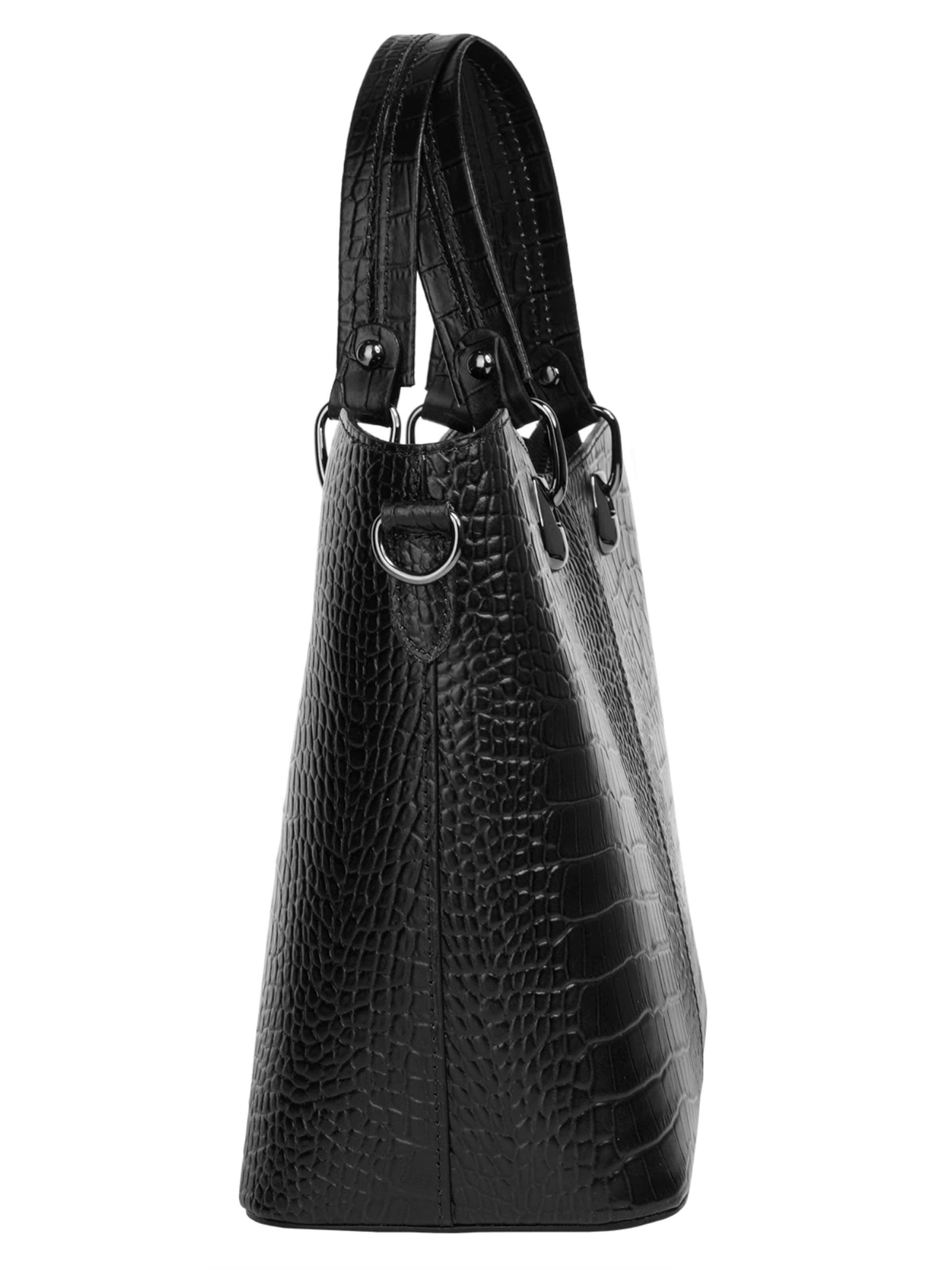Cluty Handbag in Black