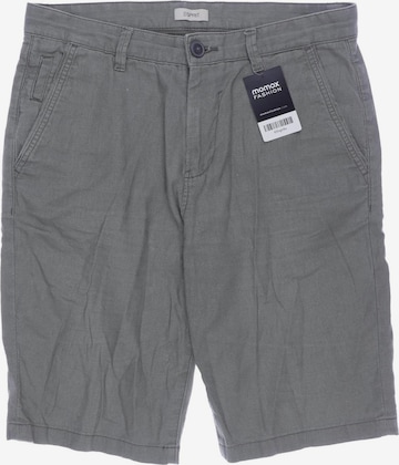ESPRIT Shorts in 30 in Green: front