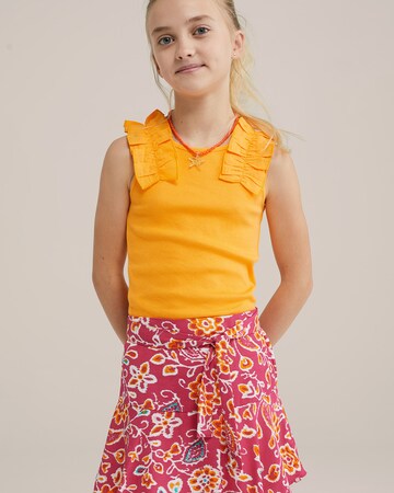 WE Fashion Top in Orange: front