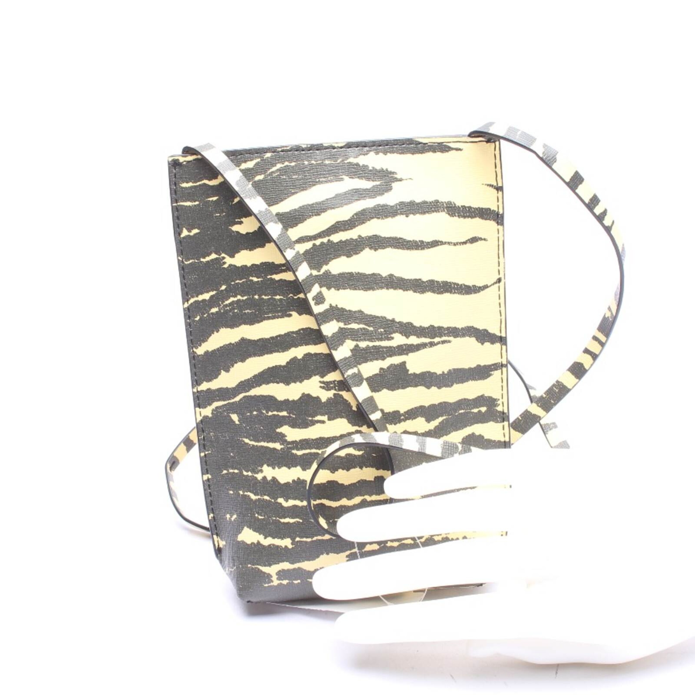 GANNI Bag in One size in Grey