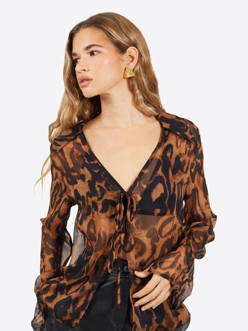 BRAVE SOUL Blouse in Bruin