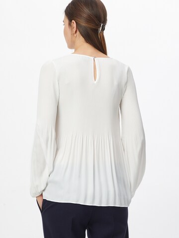 s.Oliver BLACK LABEL Blouse in White