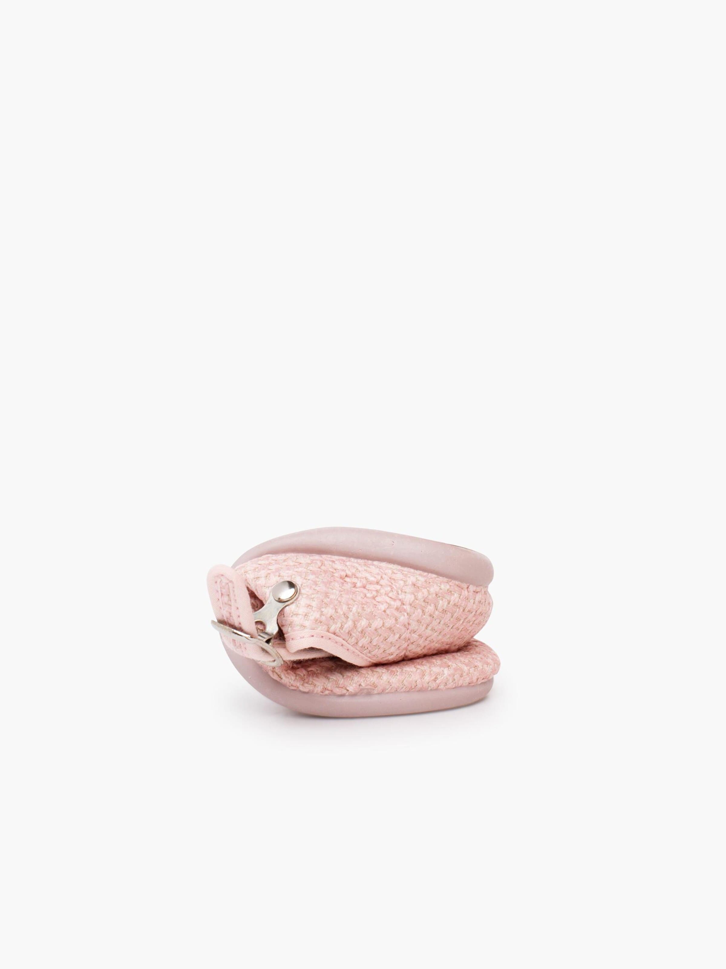 Pisamonas - Sabrina em rosa