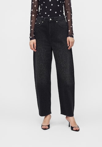 Lala Berlin Loosefit Jeans i svart: framsida