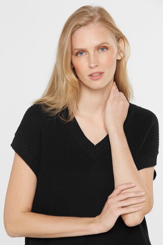 SENSES.THE LABEL Sweater in Black