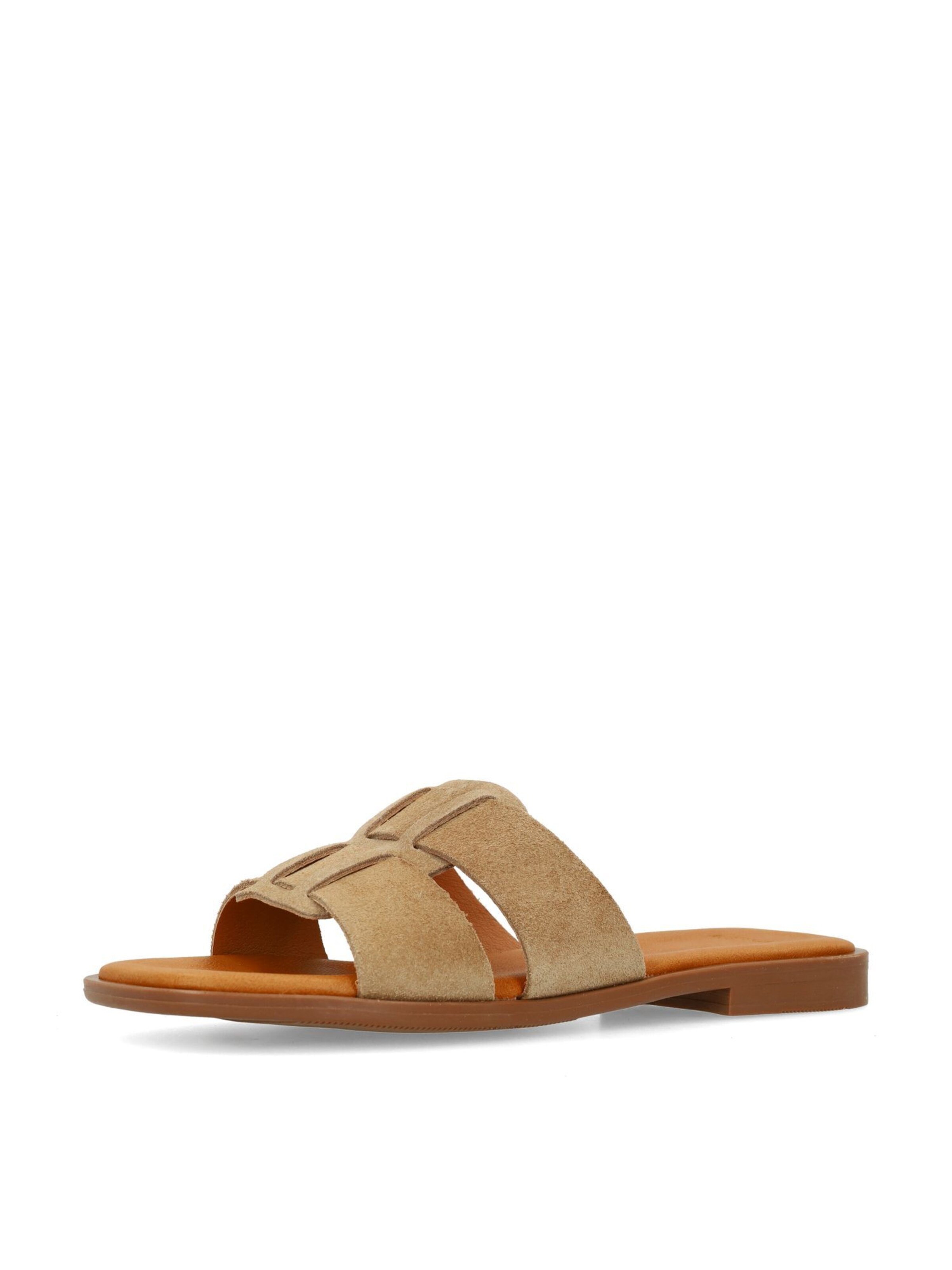 MANFIELD Mules in Beige: front