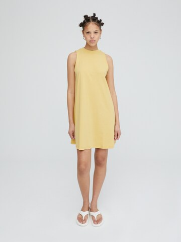 EDITED Dress 'Aleana' in Yellow