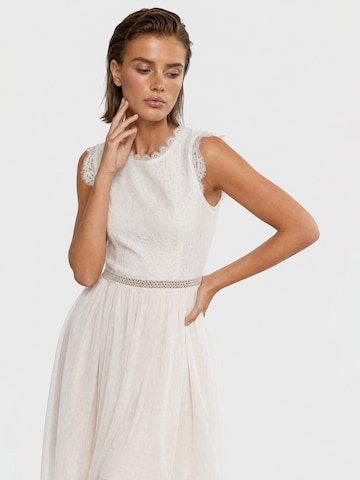APART Evening Dress in White