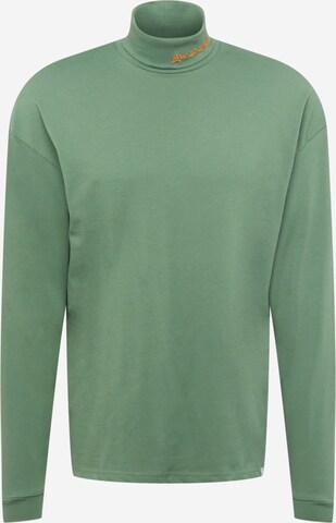 ABOUT YOU x Benny Cristo Shirt 'Lio' in Green: front