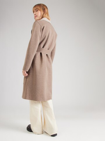 VILA Between-seasons coat 'VIJuice' in Grey