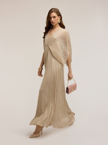 Robe de soirée MOTIVI en or