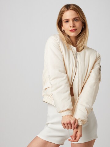 ABOUT YOU x MOGLI Between-Season Jacket 'Tara' in Beige: front