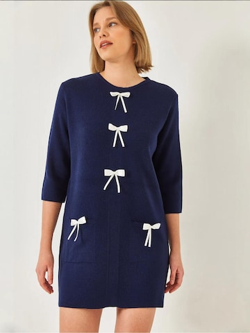 Bianco Lucci Knitted dress in Blue: front