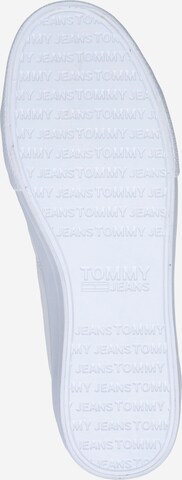 Tommy Jeans Ниски маратонки в бяло