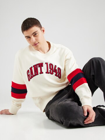 GANT Sweatshirt (GOTS) in Beige: Vorderseite