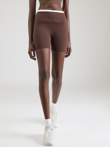 Regular Leggings 'STUDIOFLEX' de la Abercrombie & Fitch pe maro: față