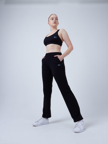 SPORTKIND - regular Pantalón deportivo 'Training Pants' en negro