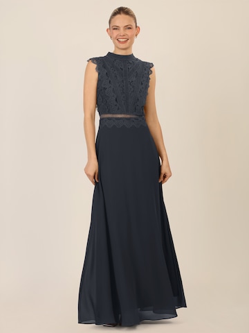APART Evening Dress in Black: front
