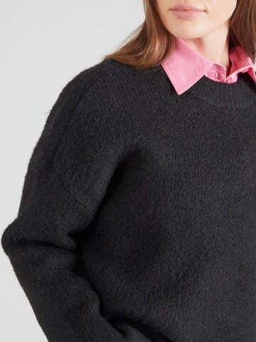 TOPSHOP Sweater in Black