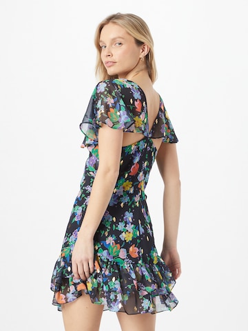 Rochie de vară de la Nasty Gal pe albastru