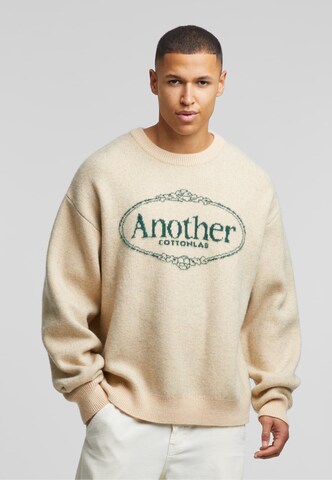 Sweat-shirt 'Royal Chest' Another Cotton Lab en beige : devant