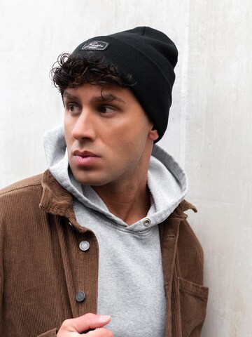 Blackskies Beanie 'Race' in Black