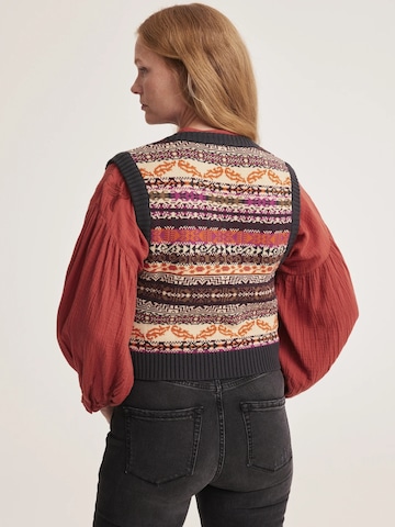 Odd Molly Strikvest ' Jean ' i brun