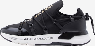 Versace Jeans Couture Matalavartiset tennarit 'FONDO DYNAMIC' värissä musta: etupuoli