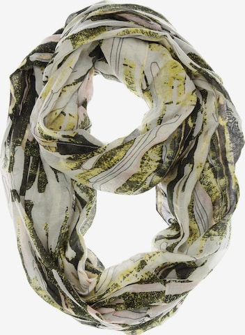 PIECES Scarf & Wrap in One size in Green: front