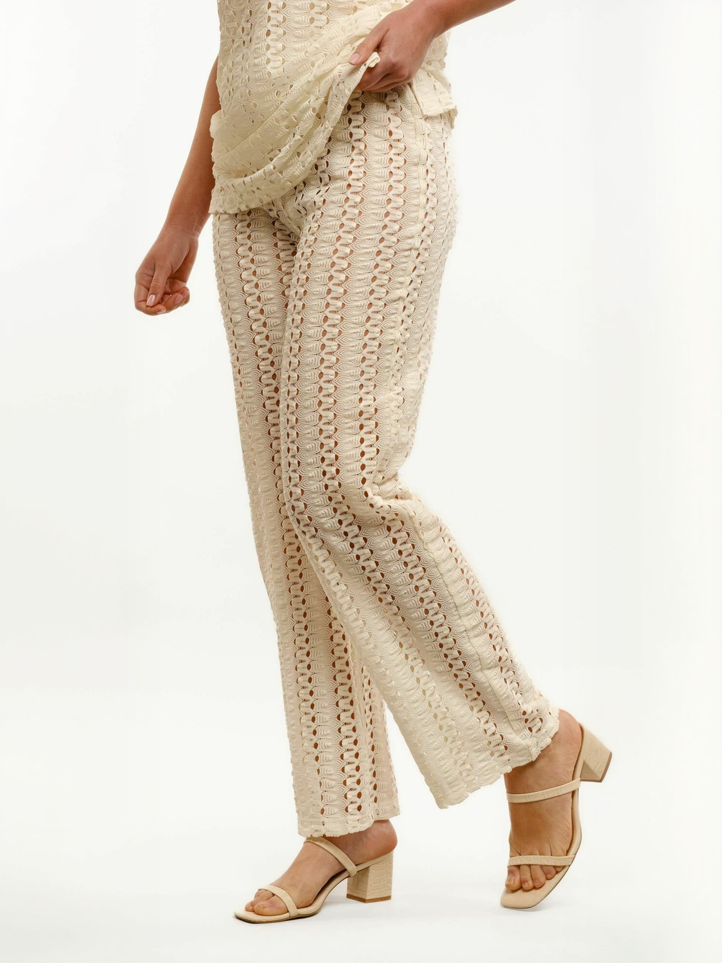 Regular Pantalon ' CROC ' Liberte Essentiel en blanc