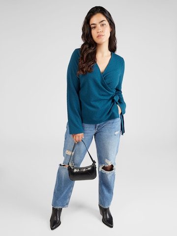 PIECES Curve Blouse 'JINDA' in Blue