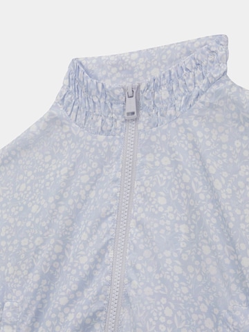 GUESS Between-Season Jacket in Blue