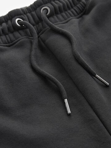 Regular Pantalon Next en noir