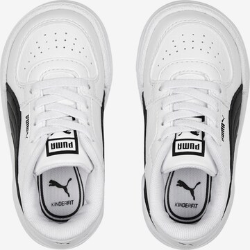 PUMA Sneakers in White