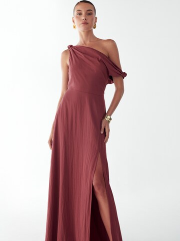 Abito 'Elliot' di St MRLO in rosso