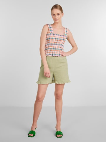 Top 'Josi' de la PIECES pe roz