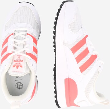 ADIDAS ORIGINALS Sneakers 'Zx 700 Hd' i hvit