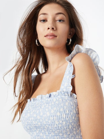 The Frolic Top in Blau