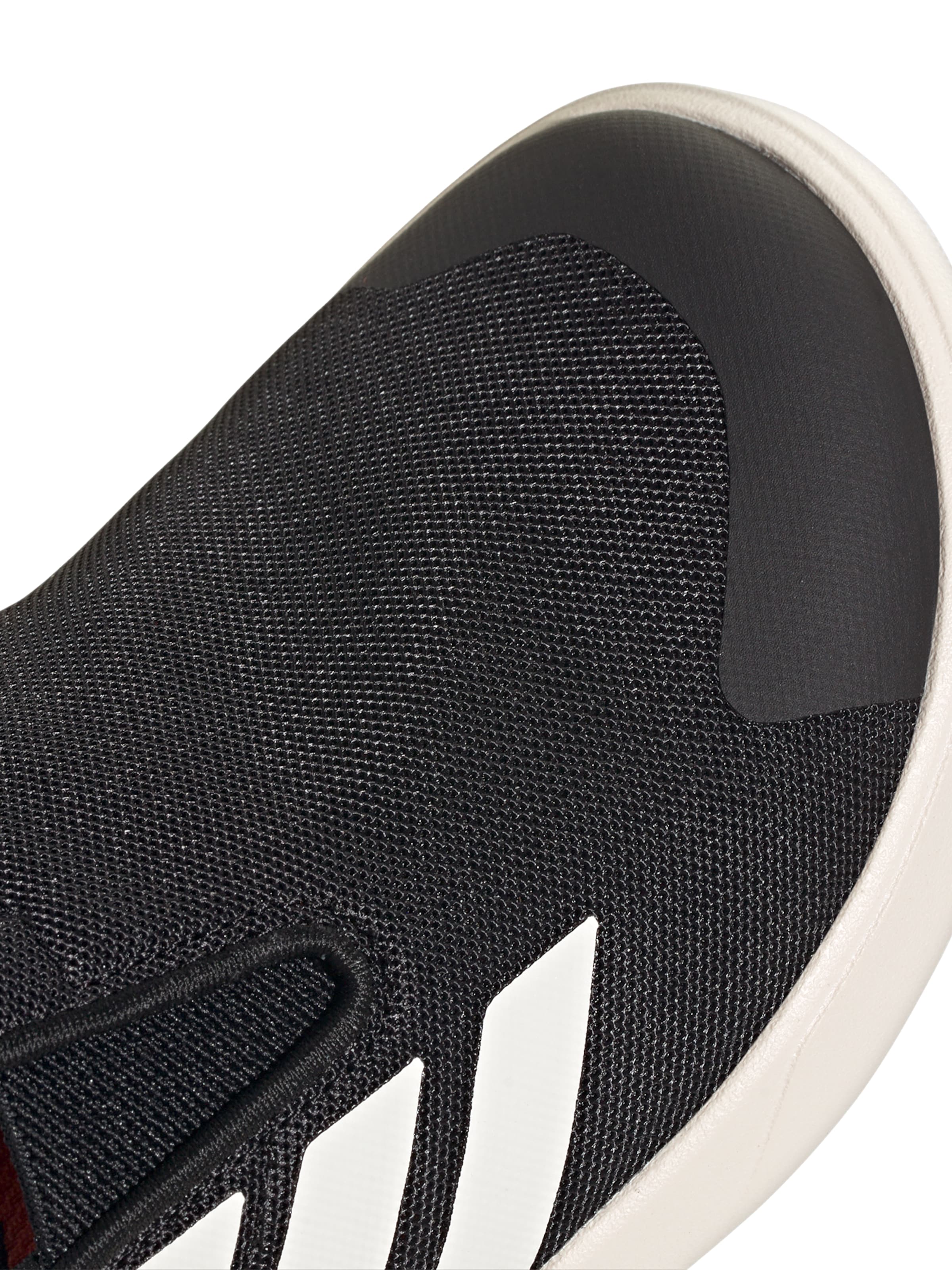 ADIDAS TERREX Spordijalats, värv must