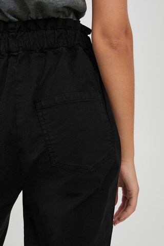 Oxmo Tapered Pants 'CONZI' in Black