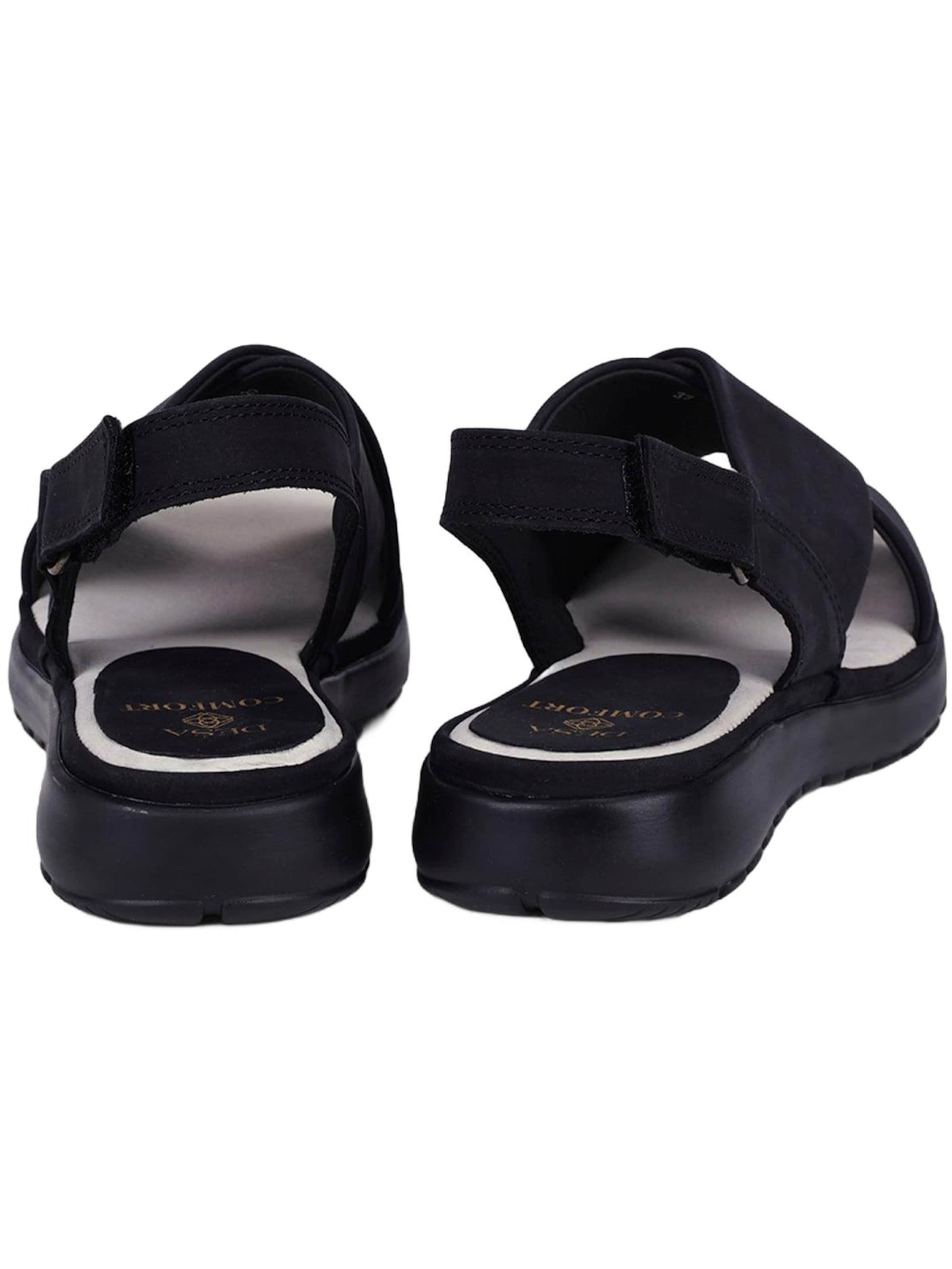 Desa Sandals in Black