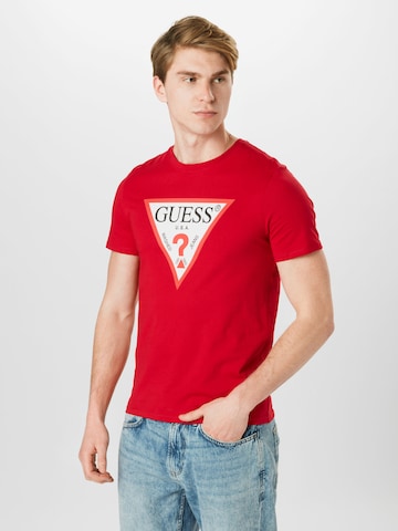 GUESS - Camiseta en rojo: frente