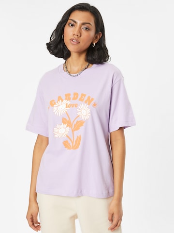 T-shirt Monki en violet : devant