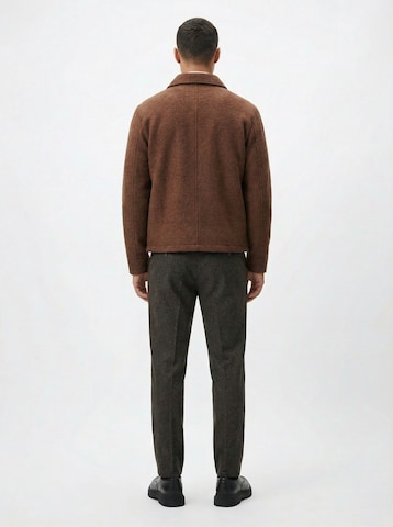 TRAPP Свободный крой Плиссированные брюки в Серый